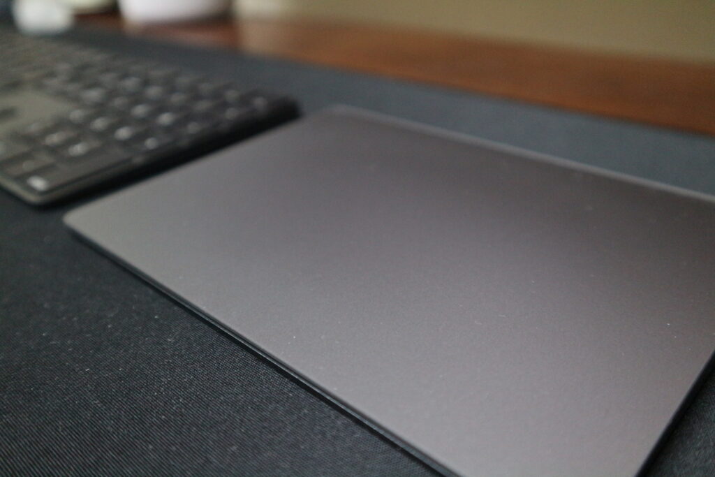 APPLE MAGIC TRACKPAD 2 Space Grayスペースグレイ-